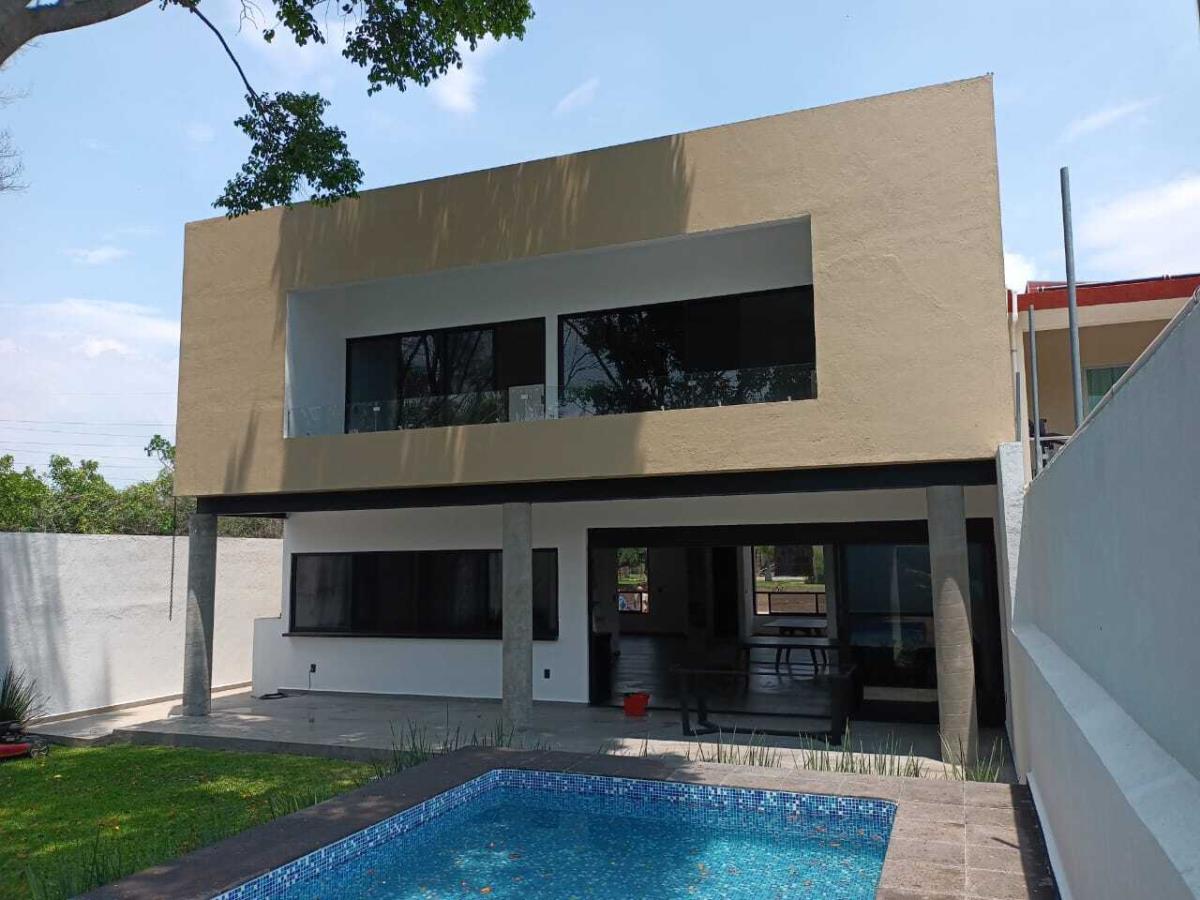 Casa en venta en Jose G Parres, Jiutepec — foto 1 de 29