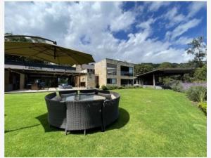 Casa en venta en Avandaro, Valle de Bravo — foto 2 de 28
