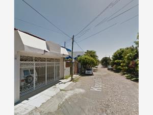 Casa en venta en Los Almendros, Villa de Álvarez — foto 3 de 6