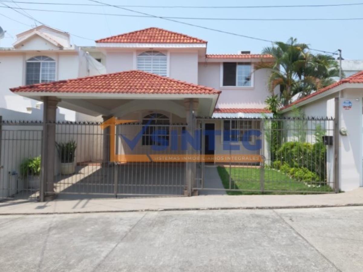Casa en renta en Santa Elena, Poza Rica de Hidalgo — foto 1 de 11