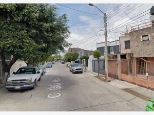 Casa en venta en Jardines de San Jose, Guadalajara — foto 2 de 14