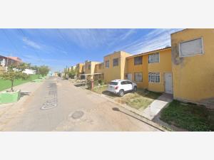 Casa en venta en Lomas Del Sur, Tlajomulco de Zúñiga — foto 2 de 5