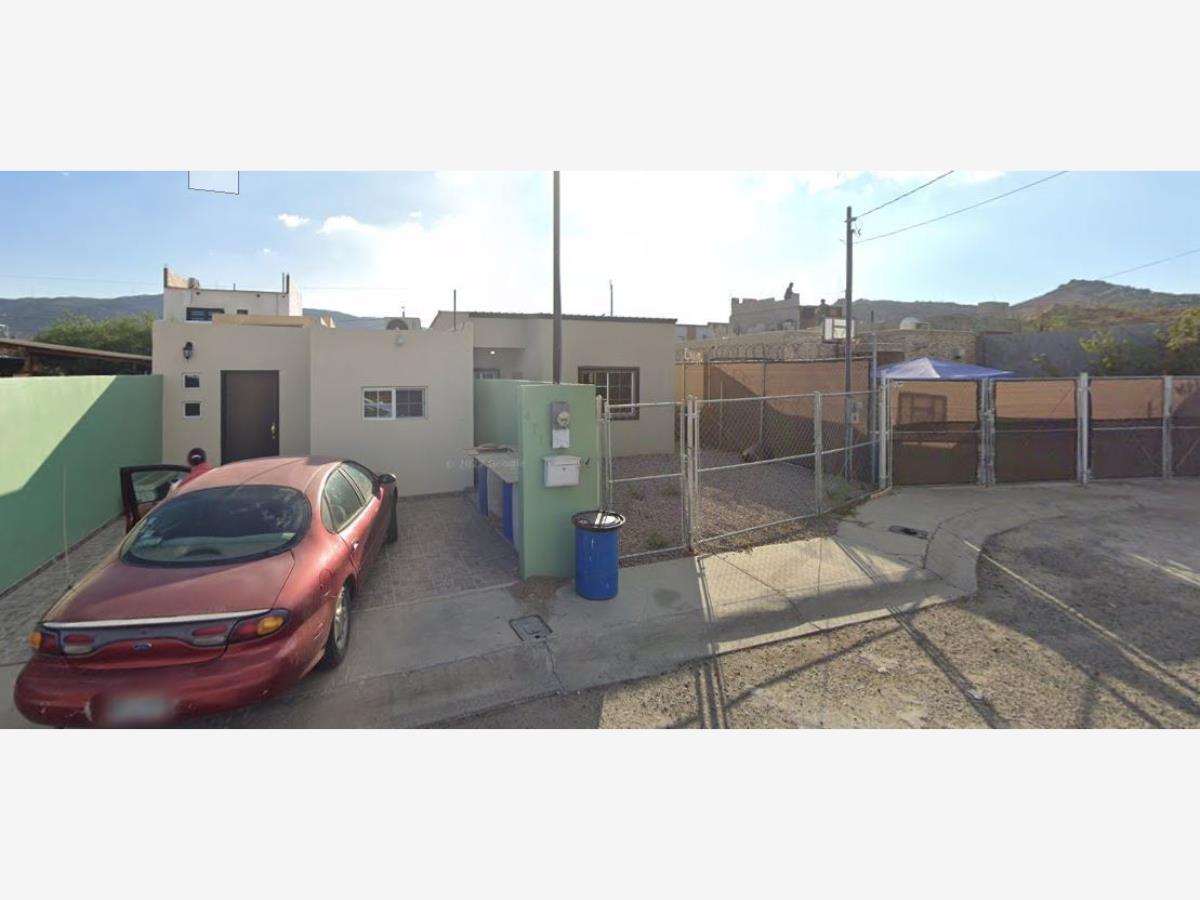 Casa en venta en Tecate, Tecate — foto 1 de 6