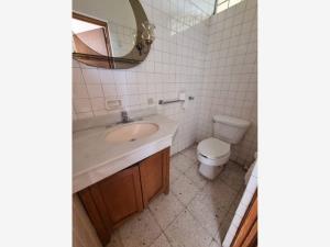 Casa en venta en Colomos Independencia, Guadalajara — foto 3 de 6
