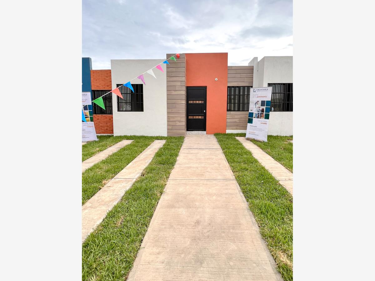 Casa en venta en Montellano II, Villa de Álvarez — foto 1 de 11