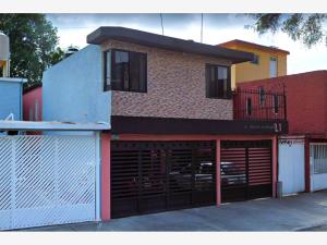 Casa en venta en Culhuacán CTM Sección VI, Coyoacán — foto 2 de 11