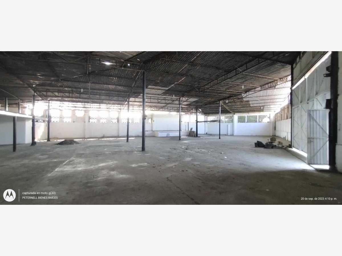 Bodega en renta en La Floresta, Poza Rica de Hidalgo — foto 1 de 3