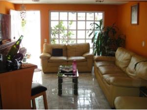 Casa en Los Pilares, Puebla, Puebla