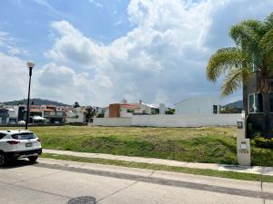 Terreno en venta en Bosques Santa Anita, Tlajomulco de Zúñiga — foto 3 de 13