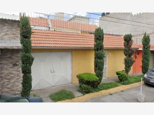 Casa en venta en Bosques de Aragon, Nezahualcóyotl — foto 2 de 12