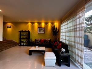 Casa en venta en Bosque Real, Tlajomulco de Zúñiga — foto 2 de 21