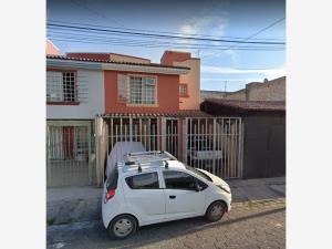 Casa en venta en Jardines Del Auditorio, Zapopan — foto 2 de 10