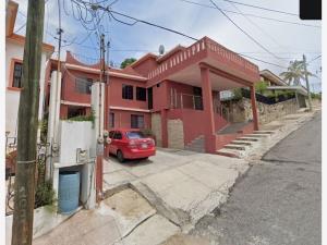 Casa en venta en Lomas de Rosales, Tampico — foto 2 de 5