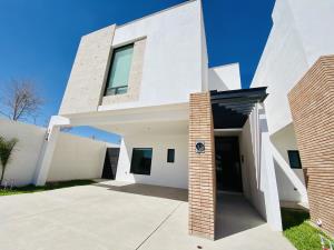 Casa en venta en Residencial Senderos, Torreón — foto 2 de 19