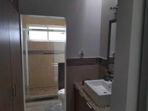 Casa en venta en Valparaíso Residencial, Tijuana — foto 3 de 20