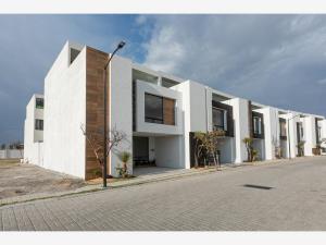 Casa en venta en Lomas de Angelópolis, San Andrés Cholula — foto 2 de 16