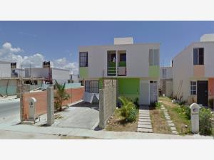 Casa en venta en Villas Riviera, Playa del Carmen — foto 1 de 6