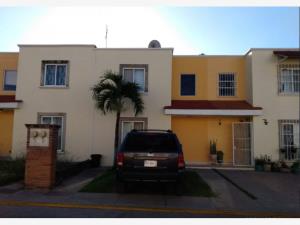 Casa en venta en Los Pinos Jiutepec, Jiutepec — foto 2 de 14
