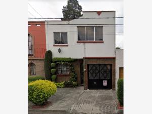 Casa en Claveria, Azcapotzalco, Ciudad de México