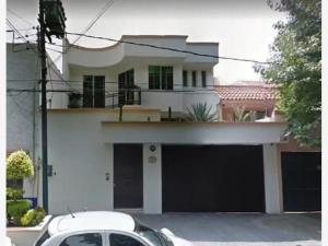 Casa en venta en Del Carmen, Coyoacán — foto 2 de 12