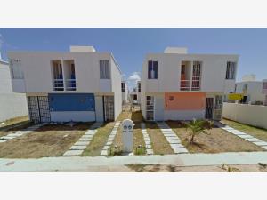 Casa en venta en Villas Riviera, Playa del Carmen — foto 1 de 6