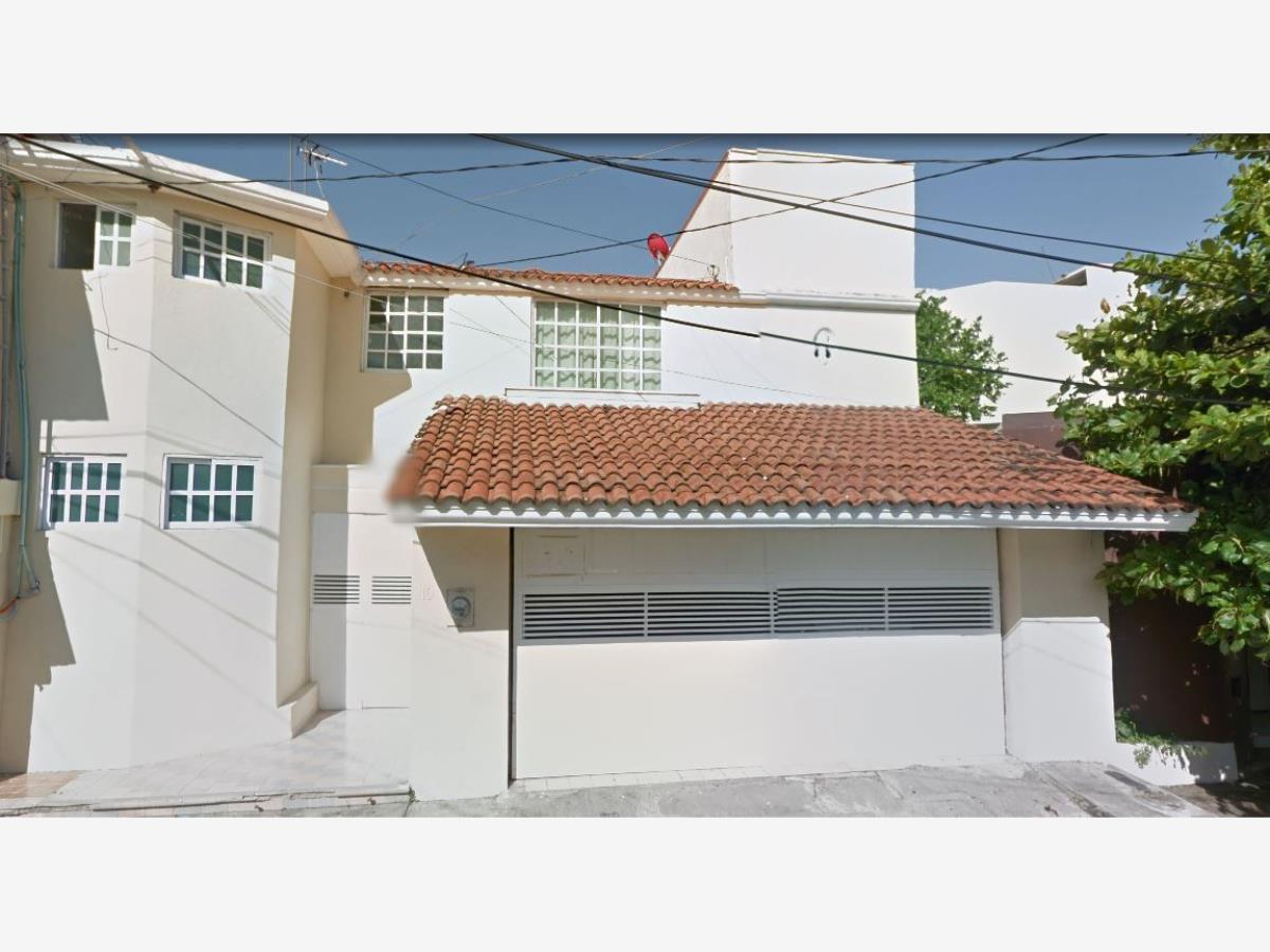 Casa en venta en Jardines de Mocambo, Boca del Río — foto 1 de 13