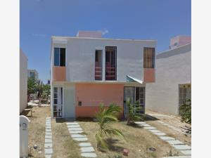 Casa en venta en Villas Riviera, Playa del Carmen — foto 1 de 6
