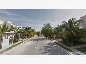 Casa en venta en Villas Riviera, Playa del Carmen — foto 2 de 6