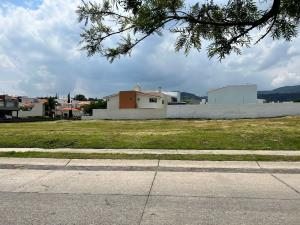 Terreno en venta en Bosques Santa Anita, Tlajomulco de Zúñiga — foto 2 de 12