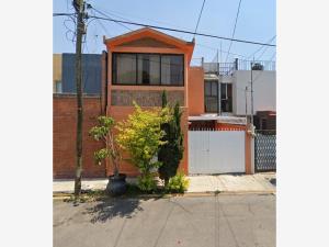Casa en Las Rosas, Tlalnepantla de Baz, México