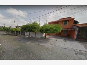 Casa en venta en Lomas del Centenario, Villa de Álvarez — foto 3 de 12