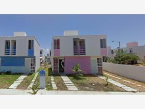 Casa en Villas Riviera, Playa del Carmen, Quintana Roo — foto 1 de 6