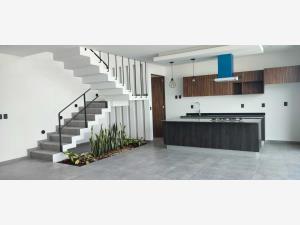 Casa en venta en Loma Alta, Morelia, Michoacán de Ocampo
