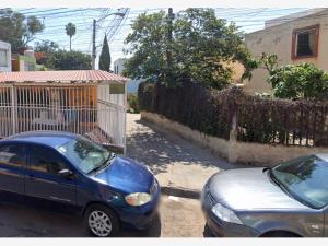 Casa en Unidad Díaz Ordaz, Zapopan, Jalisco