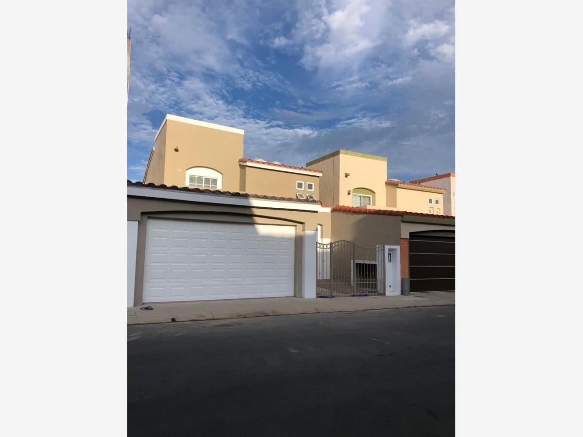 Casa en Renta en Residencial San Marino, Tijuana, Baja California Casa en Renta en Residencial San Marino, Tijuana, Baja California