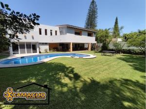 Casa en renta en Club de golf Tabachines, Cuernavaca — foto 2 de 27