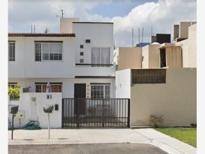 Casa en venta en Santuarios del Cerrito, Corregidora — foto 2 de 7
