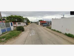 Casa en Ciudad Olmeca, Coatzacoalcos, Veracruz de Ignacio de la Llave