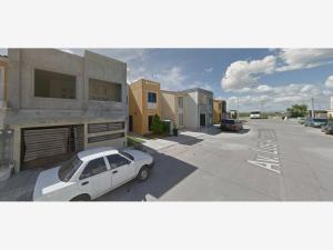 Casa en venta en Los Amarantos, Apodaca — foto 2 de 5