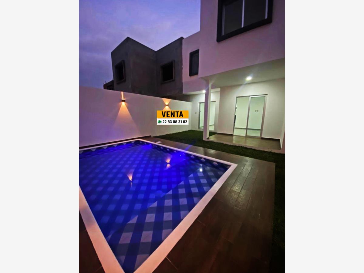 Casa en venta en Lomas de la Rioja, Alvarado — foto 1 de 10