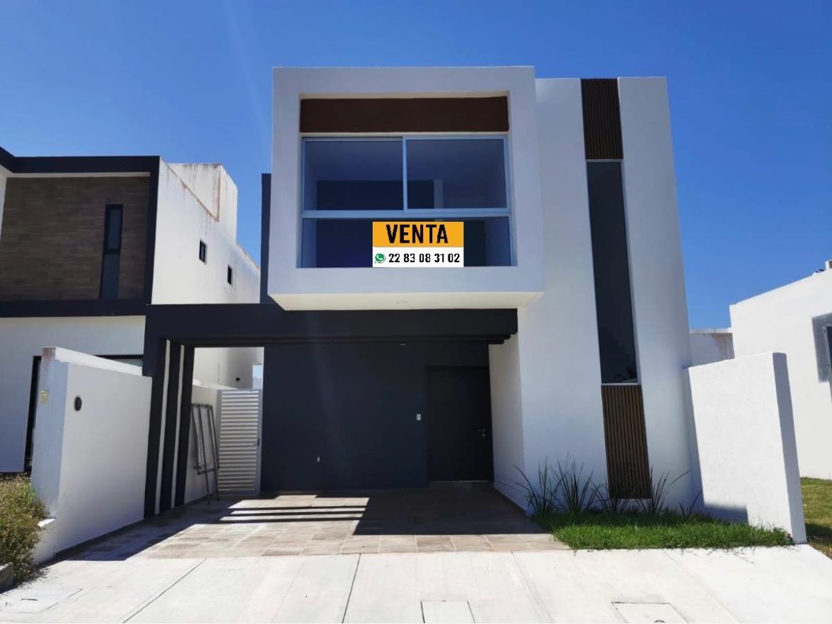 Casa en venta en Lomas de la Rioja, Alvarado — foto 1 de 9