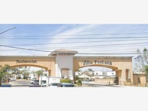 Casa en venta en Villa Fontana, San Pedro Tlaquepaque — foto 2 de 18