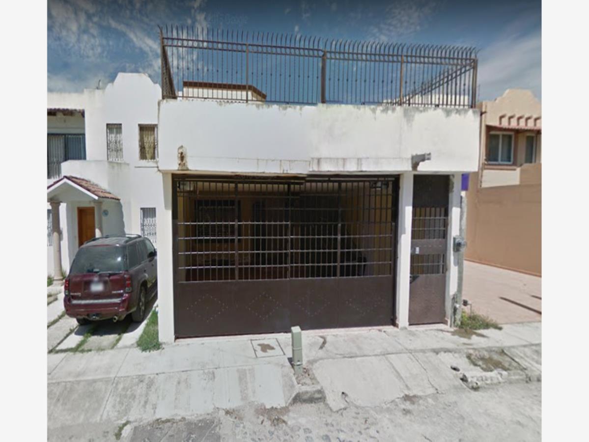 Casa en venta en Delfines, Puerto Vallarta — foto 1 de 12