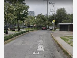 Casa en venta en Rincon del Pedregal, Tlalpan — foto 2 de 7