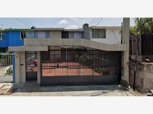 Casa en Ciudad Satelite, Naucalpan de Juárez, México