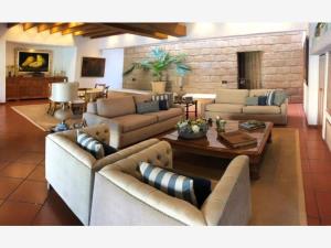 Casa en venta en Jardines de Ahuatepec, Cuernavaca — foto 2 de 15