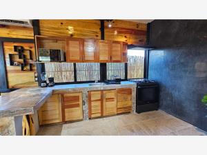 Casa en venta en Puerto Escondido (Puerto Escondido), San Pedro Mixtepec -Dto. 22 - — foto 2 de 19