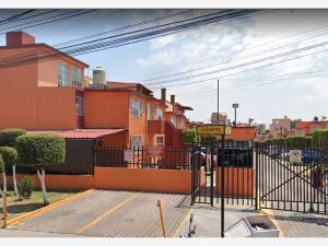Casa en venta en Valle del Tenayo, Tlalnepantla de Baz — foto 2 de 11