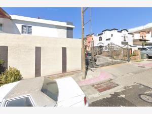 Casa en venta en Lago Sur, Tijuana — foto 2 de 6