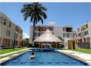 Departamento en remate en Oasis Residencial, Xochitepec, Morelos